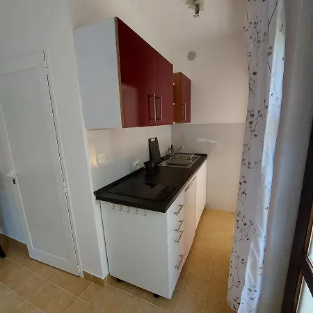 Bozena 3 Apartment