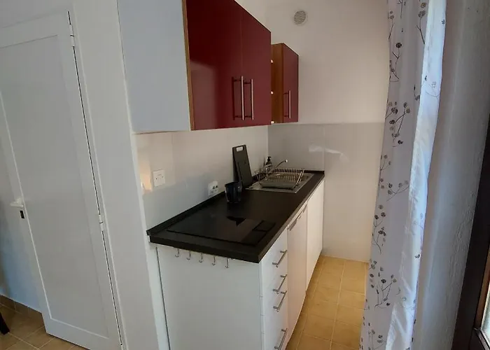 Bozena 3 Apartment
